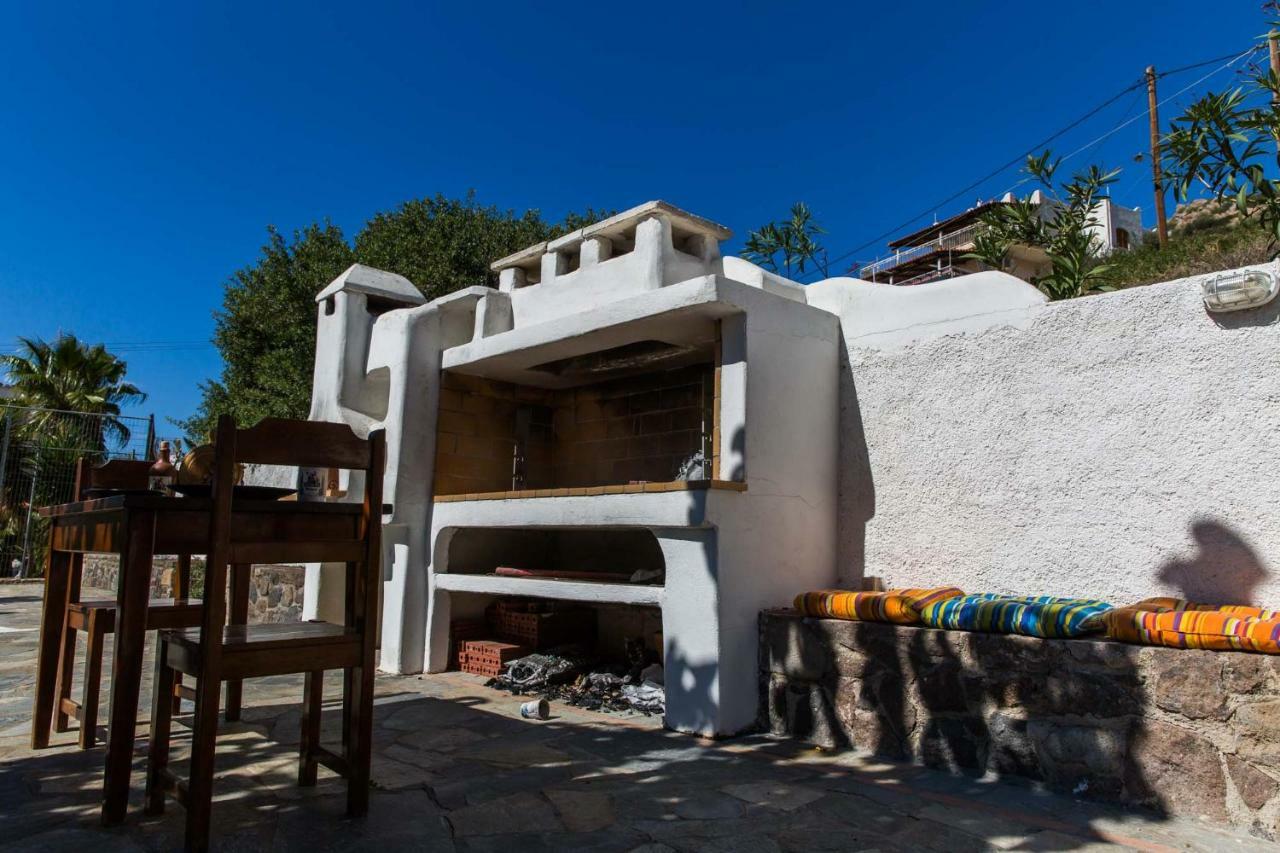 Villa Euphoria In Aegina, A' Marathonas Bay מראה חיצוני תמונה